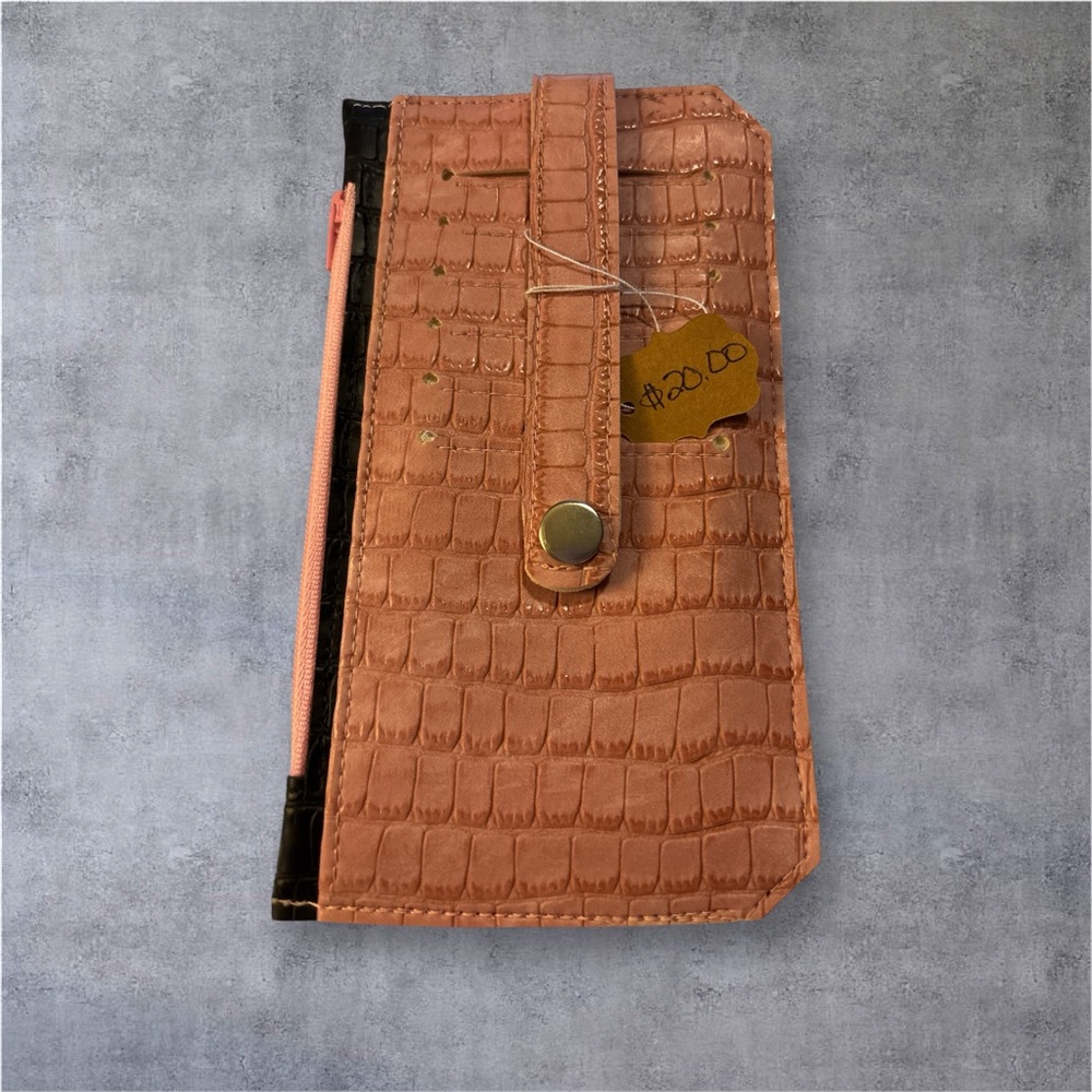 Pink Croc-Embossed Wallet - Picture 2 of 5
